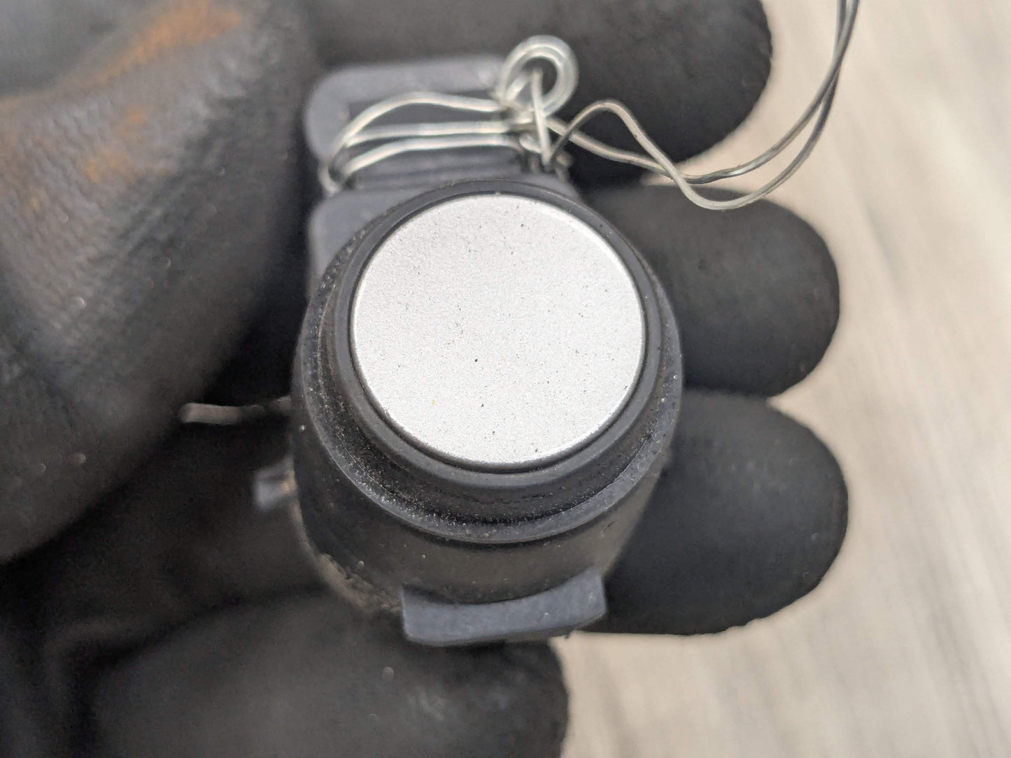 OEM BMW E82 E88 E90 E92 E93 335 M3 Bumper Parking PDC Ultrasonic Sensor Silver