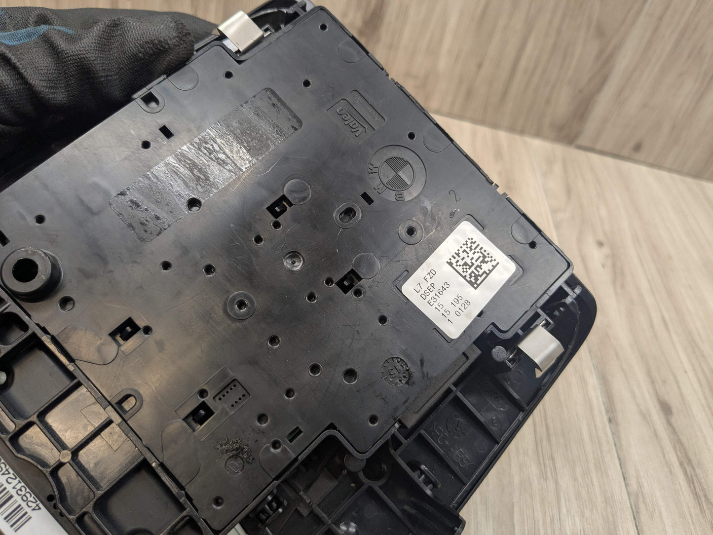 OEM BMW F22 F30 F32 F36 F80 F82 M3 Headliner Roof Console Dome Light SOS Switch