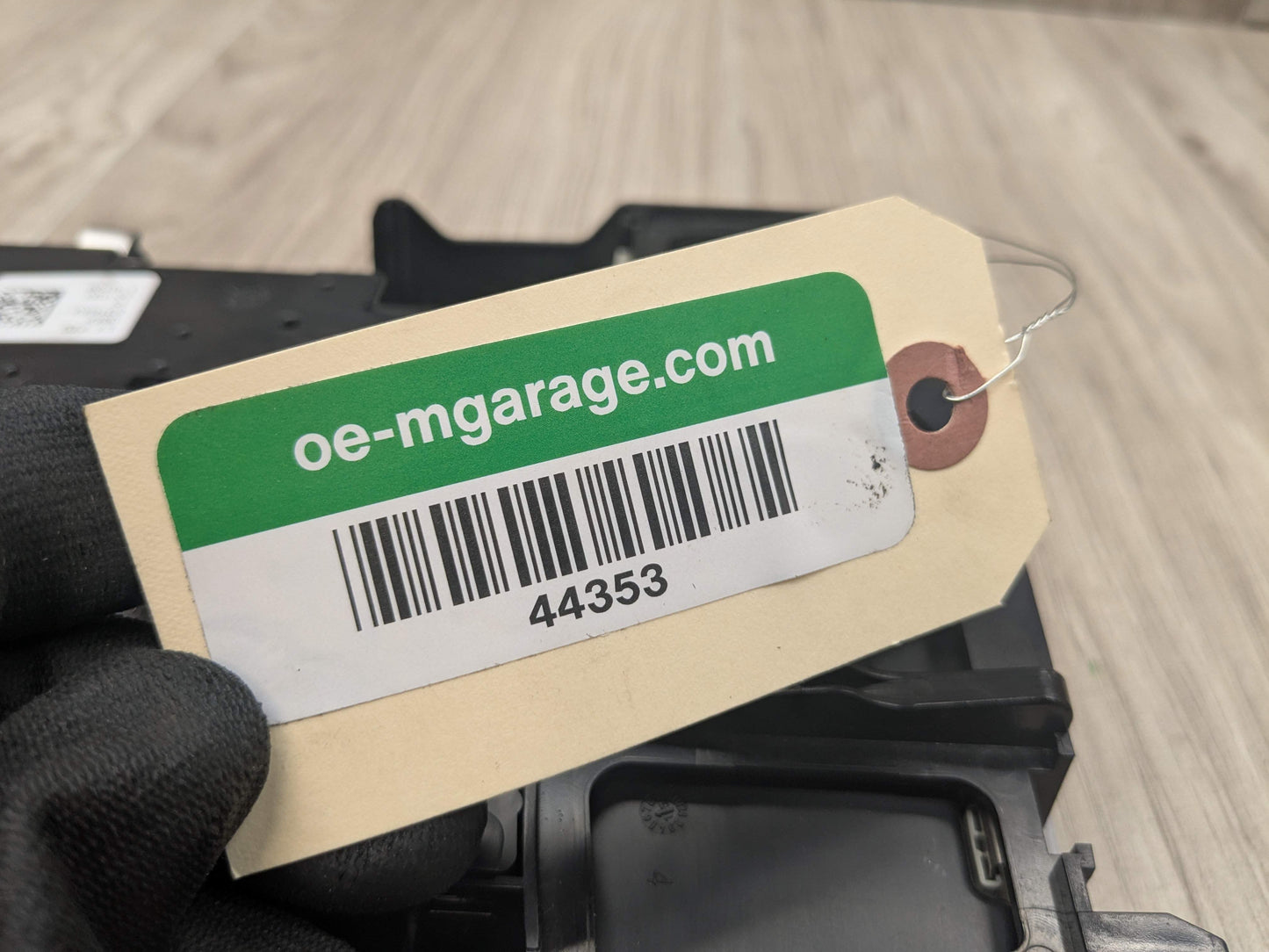 OEM BMW F22 F30 F32 F36 F80 F82 M3 Headliner Roof Console Dome Light SOS Switch