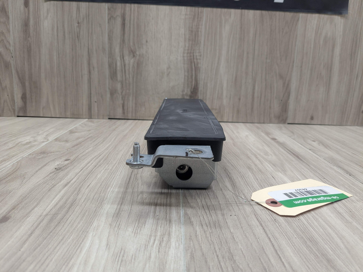 OEM BMW F22 F30 F32 F33 F36 F80 F82 F83 Front Left Driver Knee Lower Dash Airbag