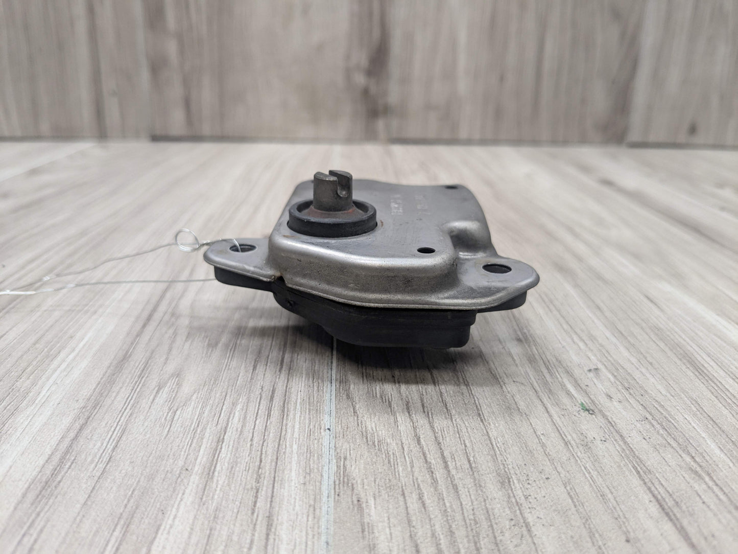 OEM BMW F15 F22 F23 F30 F32 F33 F36 F44 F48 Muffler Exhaust Flap Actuator Motor