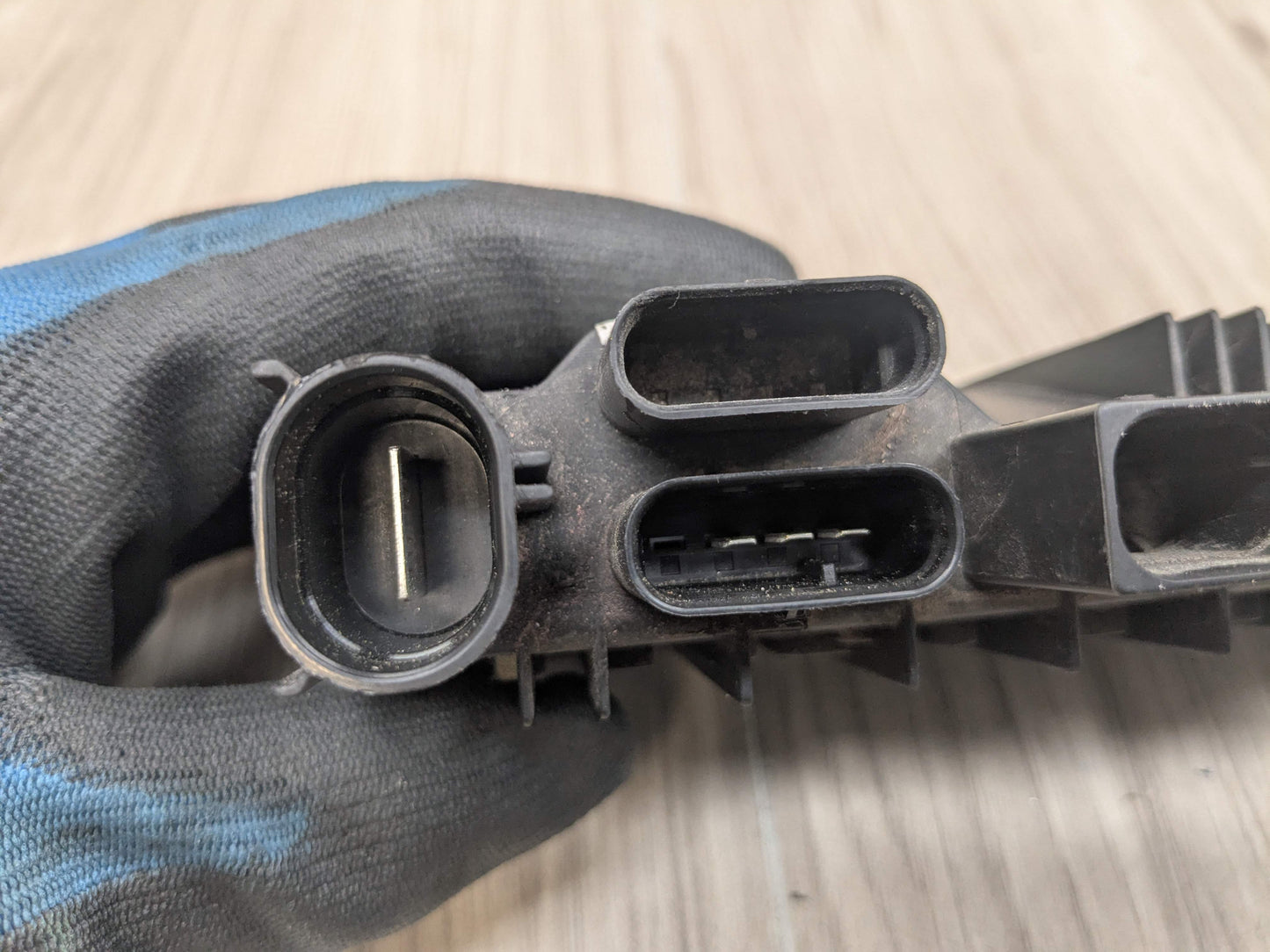 OEM BMW F23 F30 F36 G01 G12 G20 G30 Integrated Power Supply Module Unit B46 B58