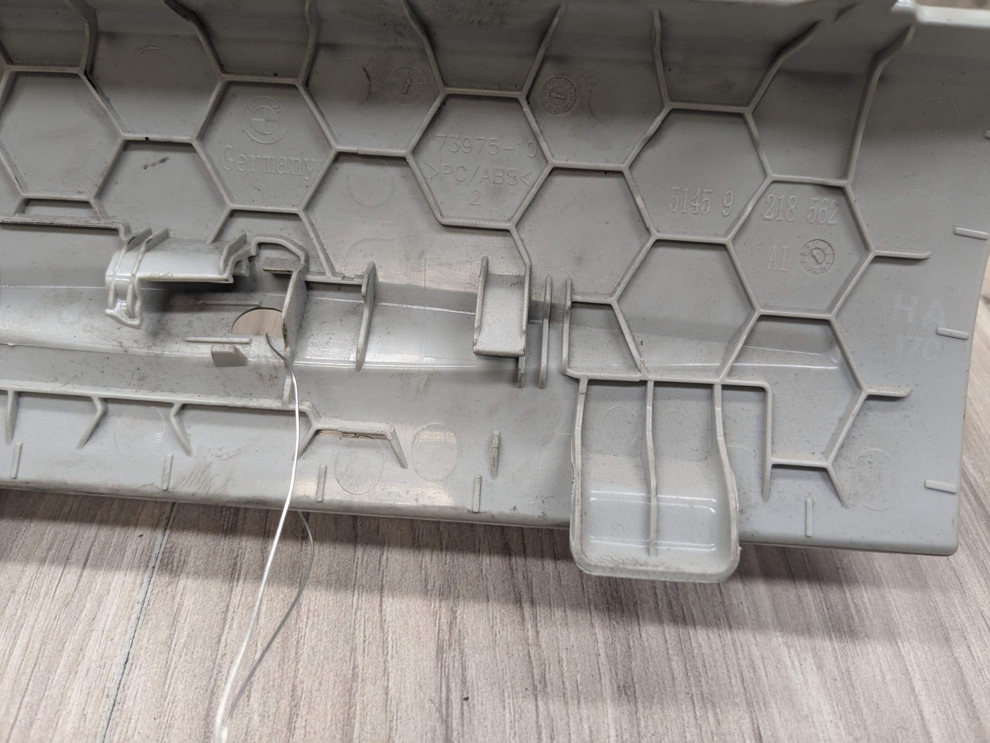 12-18 OEM BMW F30 F32 F80 F82 Dashboard Center Lower Trim Panel Cover Beige