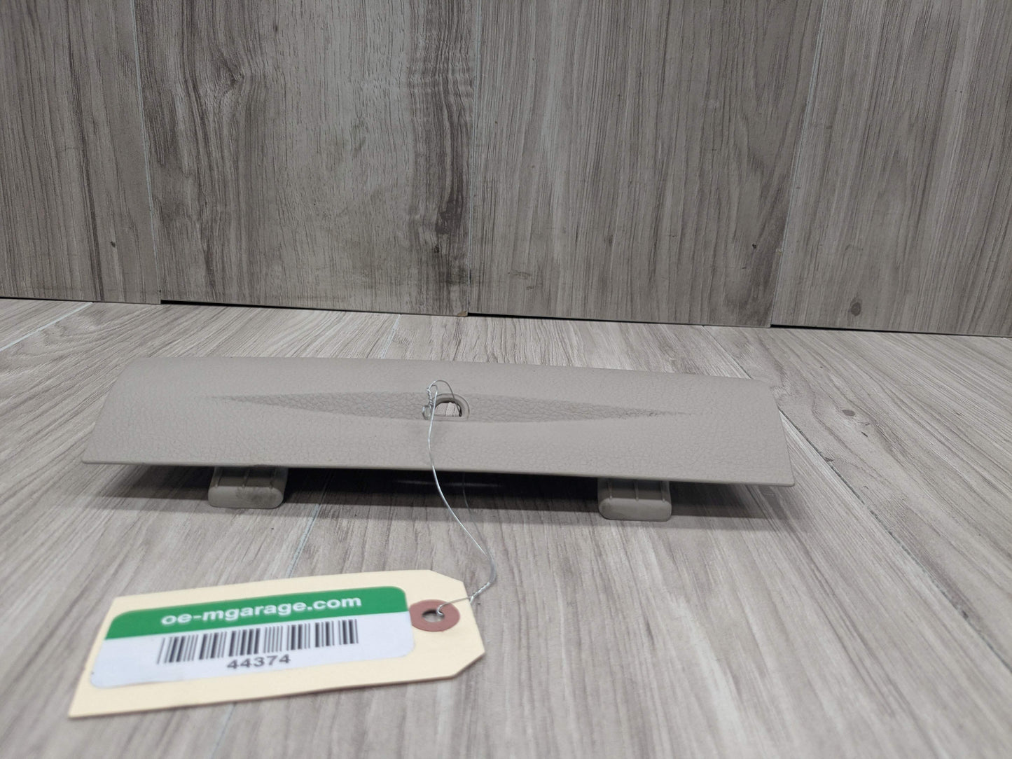 12-18 OEM BMW F30 F32 F80 F82 Dashboard Center Lower Trim Panel Cover Beige