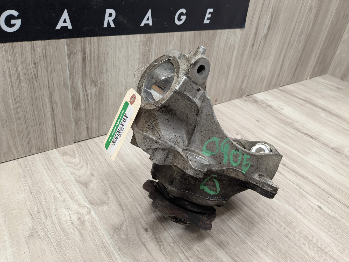 OEM BMW G20 G22 G23 330 M340 FRONT Left Driver Hub Spindle Knuckle Bearing AWD