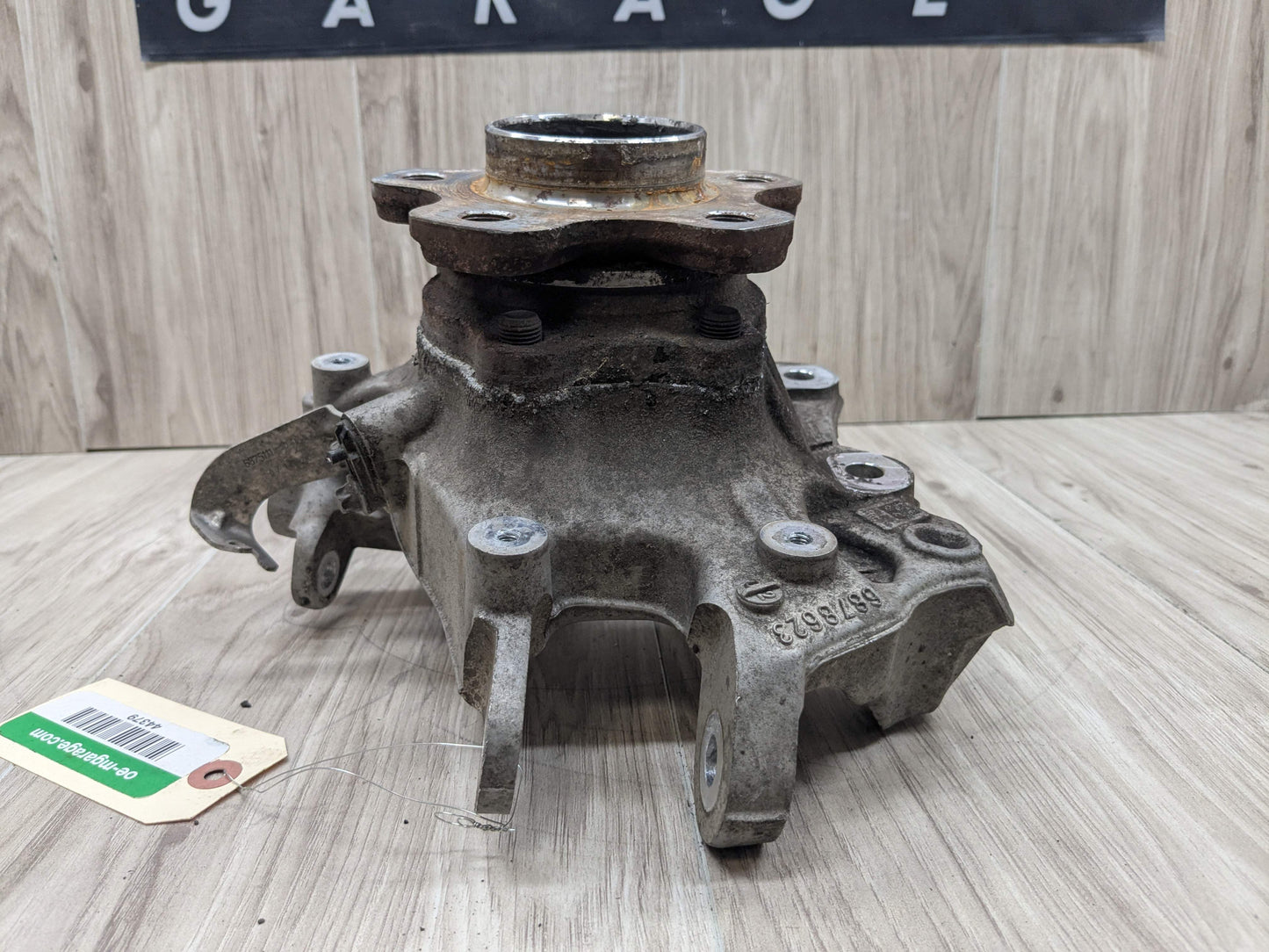 19-25 OEM BMW G20 330 M340 REAR Left Driver Side Knuckle Hub Spindle Bearing