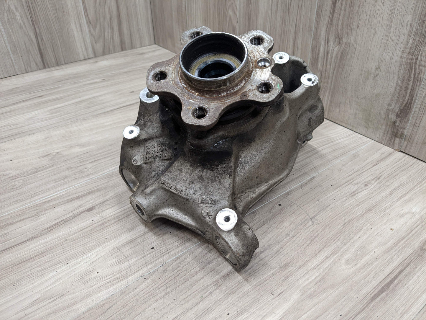 19-25 OEM BMW G20 G22 G23 FRONT Right Passenger Hub Spindle Knuckle Bearing AWD