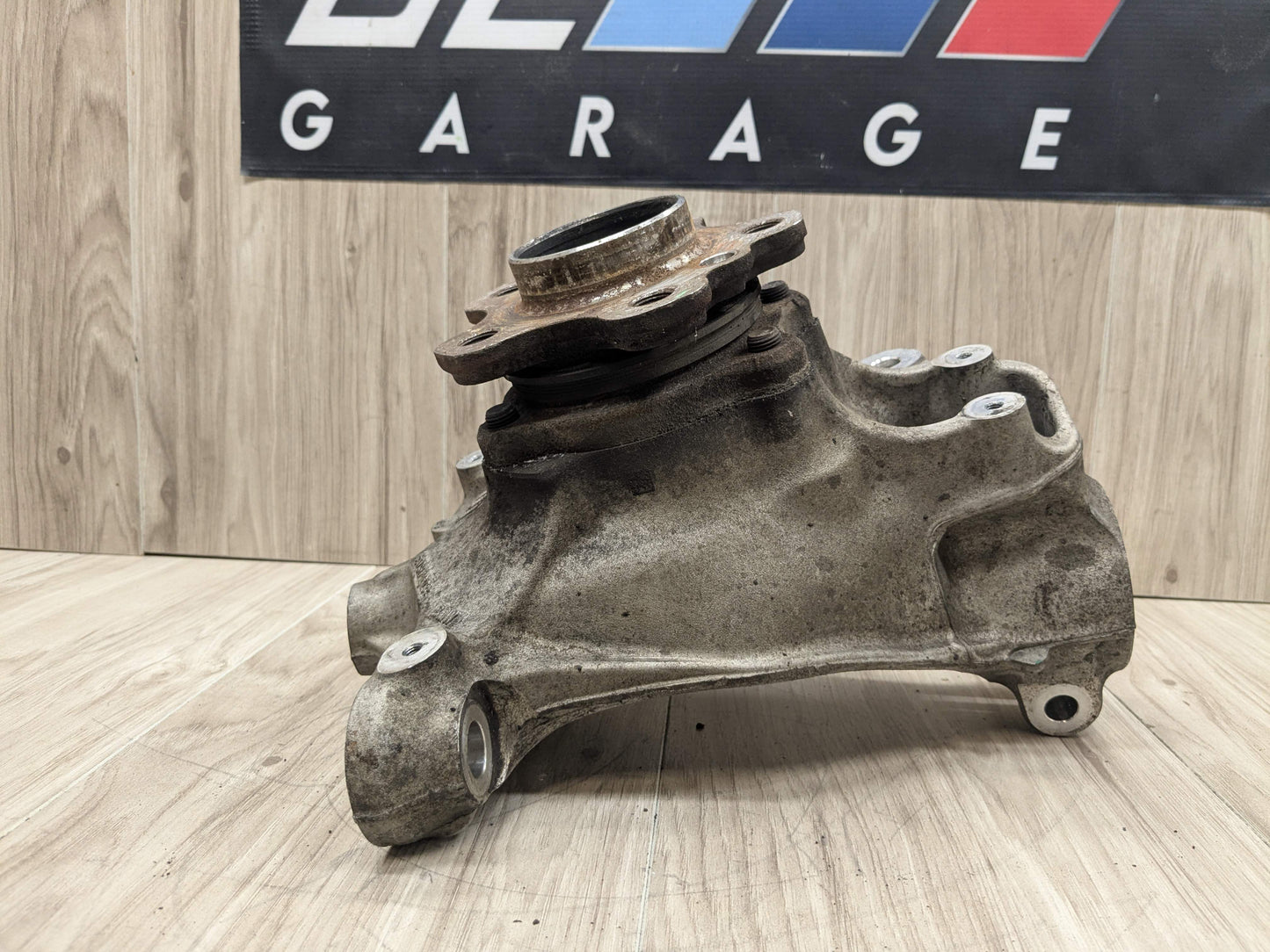 19-25 OEM BMW G20 G22 G23 FRONT Right Passenger Hub Spindle Knuckle Bearing AWD