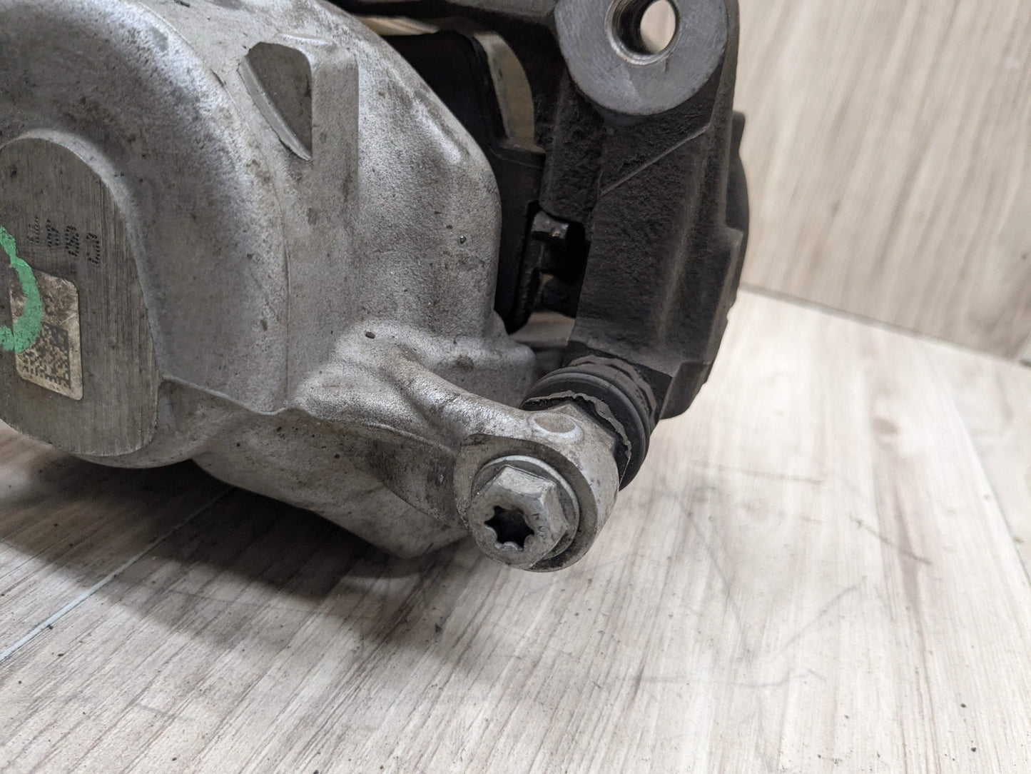 OEM BMW G01 G20 G22 G23 G26 G29 X3 330 430 FRONT Left Driver Side Brake Caliper