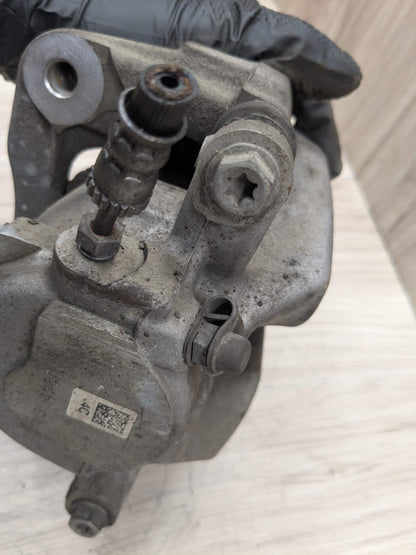 OEM BMW G01 G20 G22 G23 G26 G29 X3 330 430 FRONT Right Passenger Brake Caliper