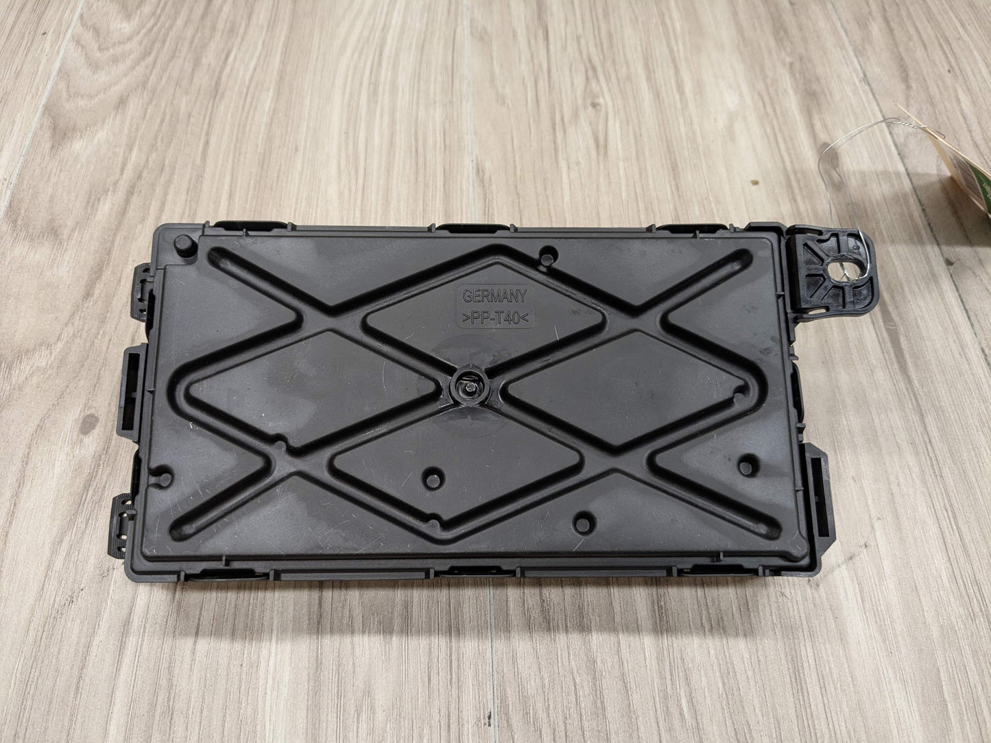 OEM BMW F22 F30 F32 F36 F80 F82 REM Rear Body Control Electronic Module BCM Box