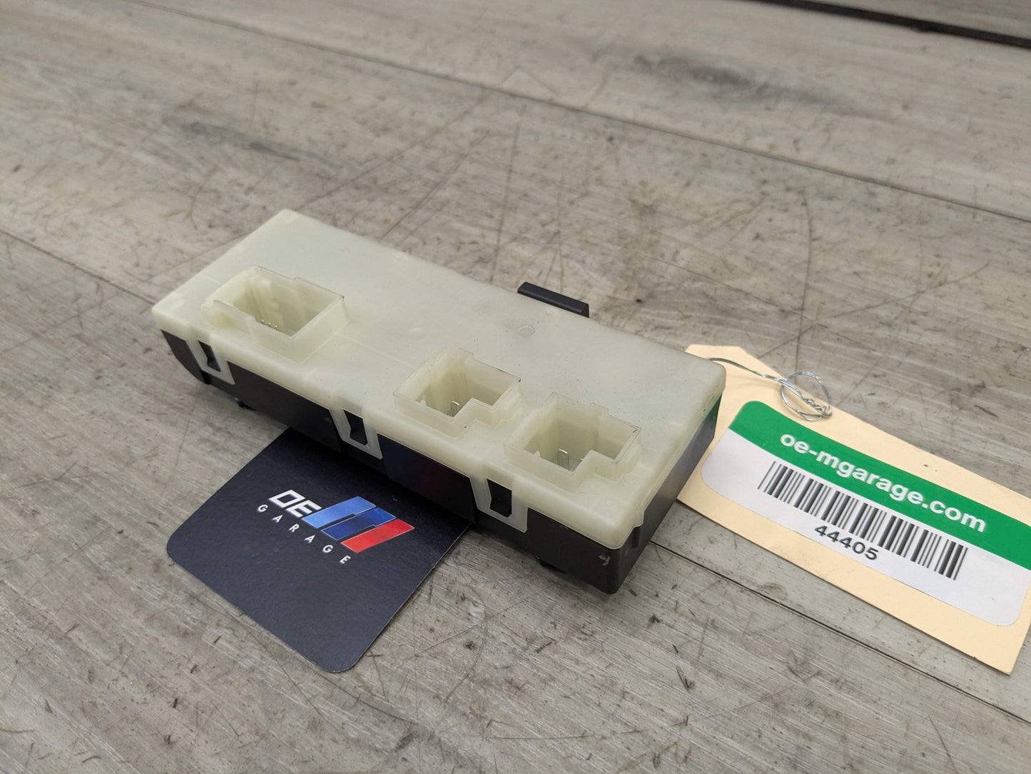 OEM BMW F90 G01 G12 G20 G30 G80 Trunk Tailgate Decklid Function Control Module