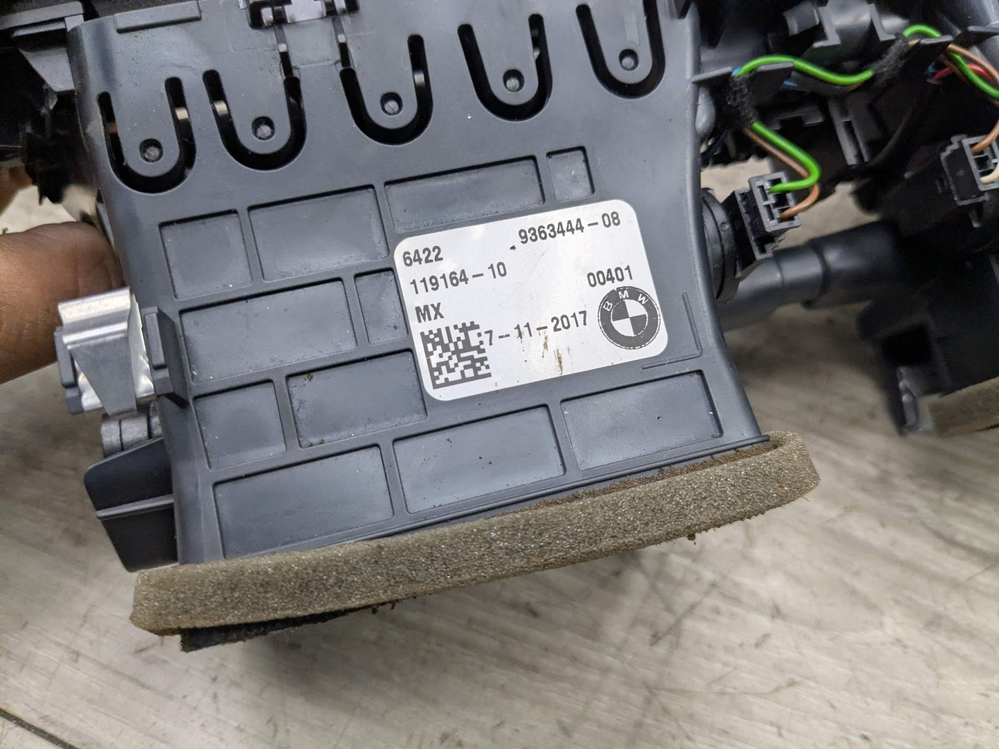 18-21 OEM BMW G01 G02 F97 F98 X3 X4 X3M X4M Dashboard AC Air Vent Center Grille