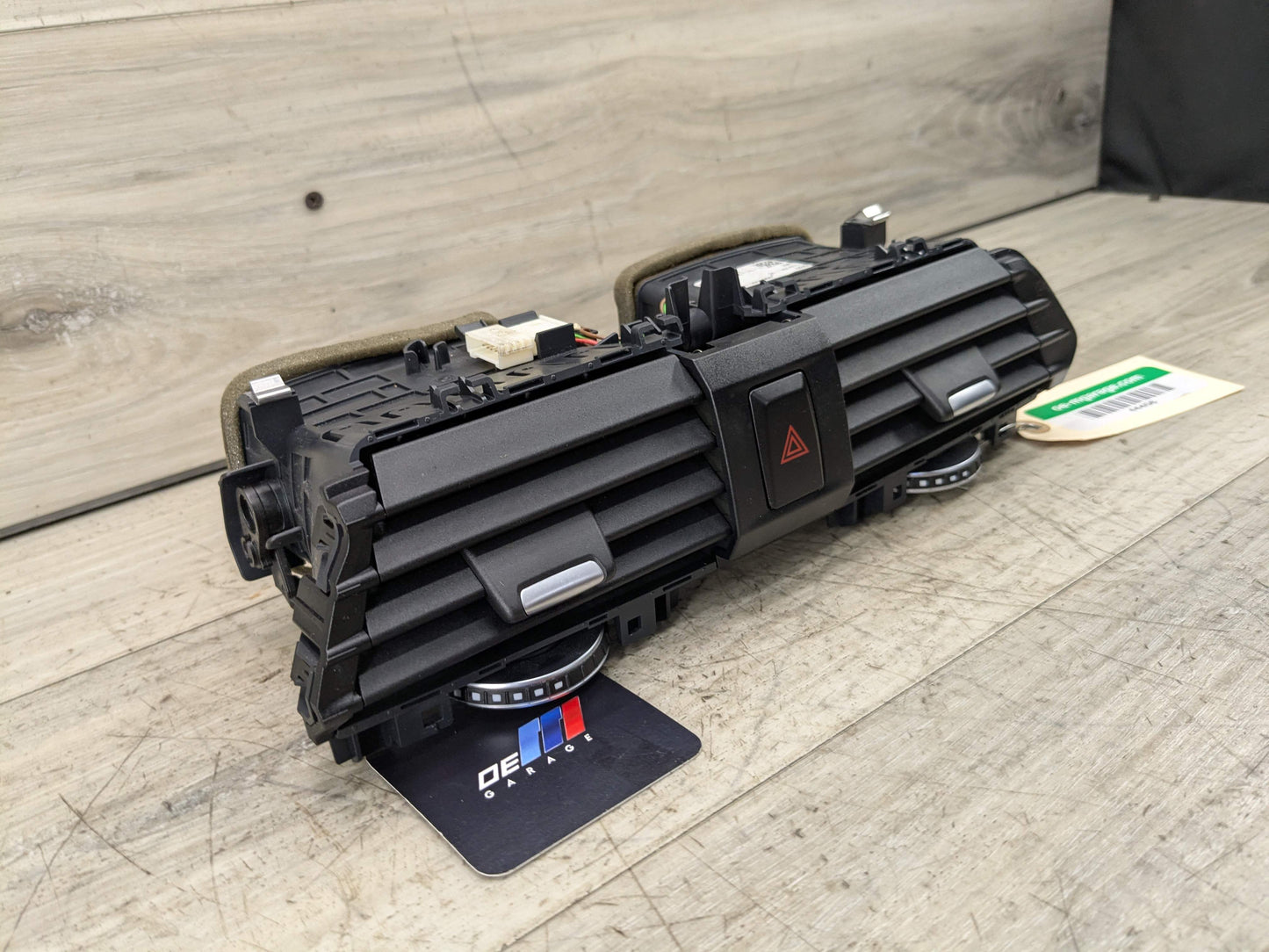 18-21 OEM BMW G01 G02 F97 F98 X3 X4 X3M X4M Dashboard AC Air Vent Center Grille