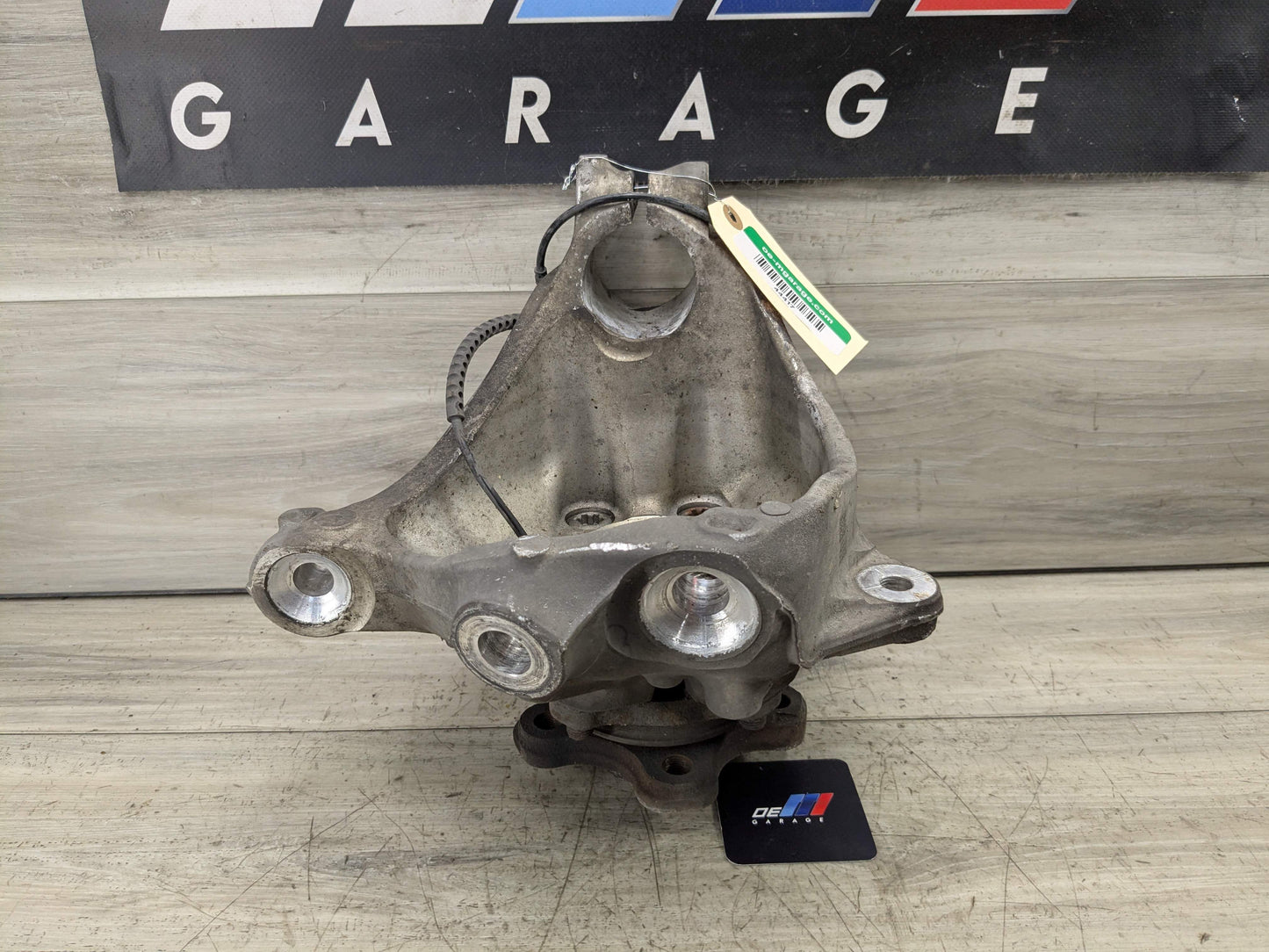 OEM BMW G01 G02 X3 X4 FRONT Right Passenger Knuckle Spindle Wheel Hub Bearing