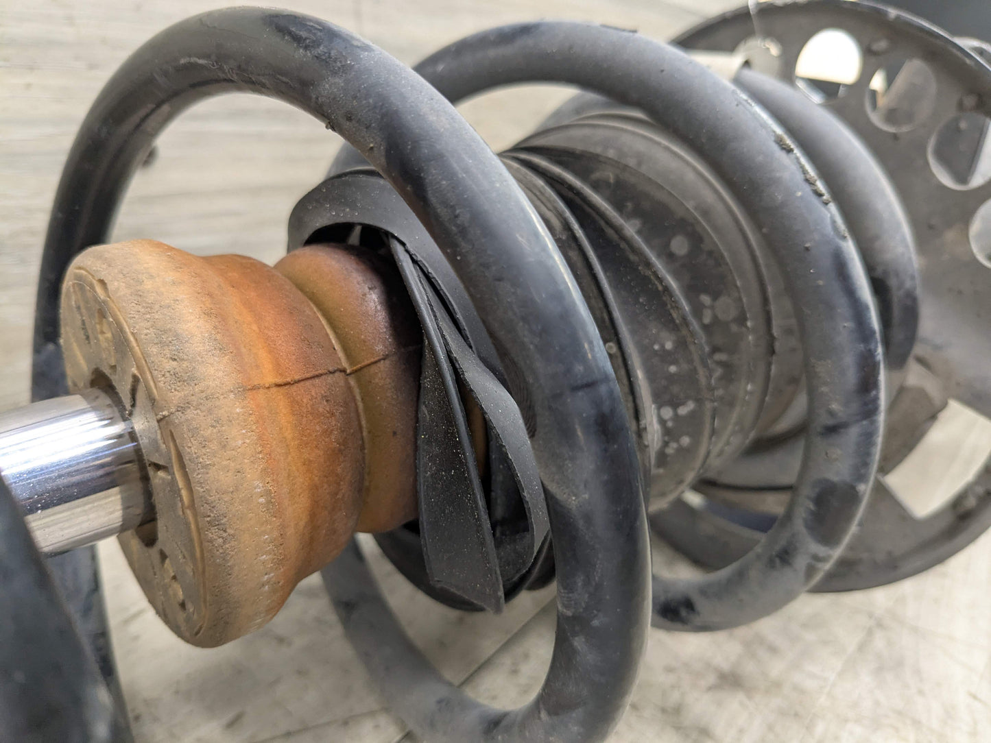 *OEM BMW G01 G02 X3 X4 30i 30iX Front Left Driver Spring Strut Shock Absorber