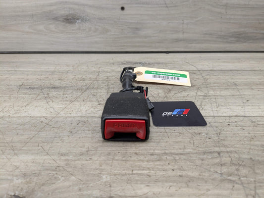 OEM BMW F93 F97 G01 G02 G16 G20 G80 M3 330 M340 Front Left Right Seatbelt Buckle