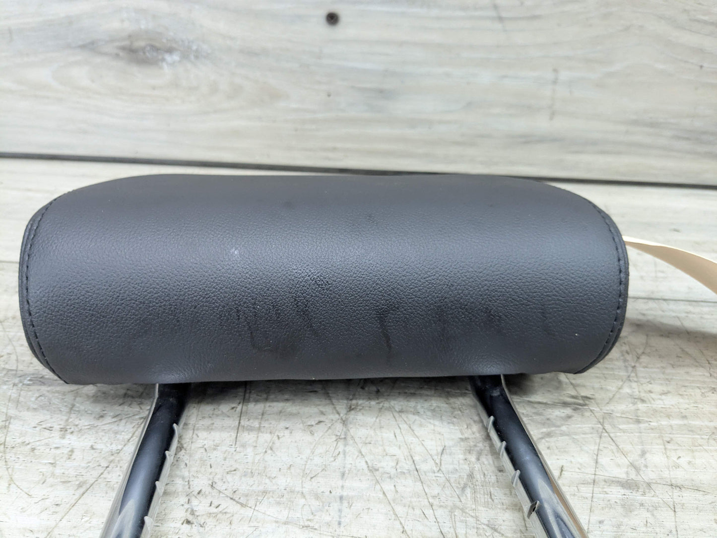 18-23 OEM BMW G01 X3 Rear Upper Seat Headrest Head Rest