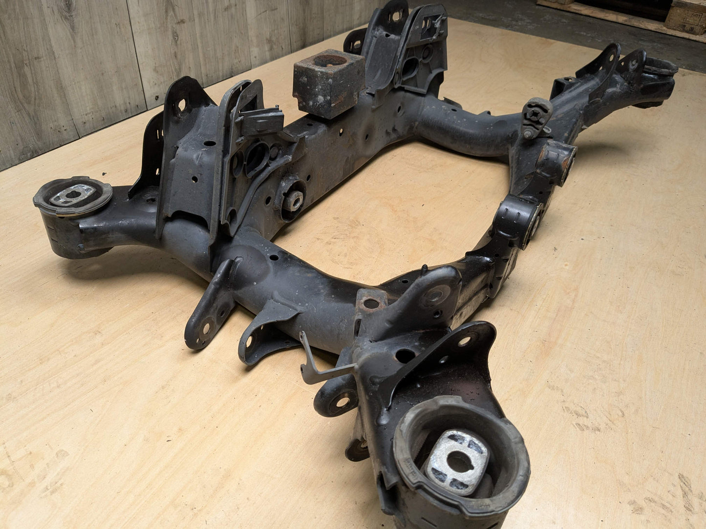 OEM BMW G01 G02 X3 X4 30i 30iX Rear Axle Subframe Cradle Suspension Crossmember