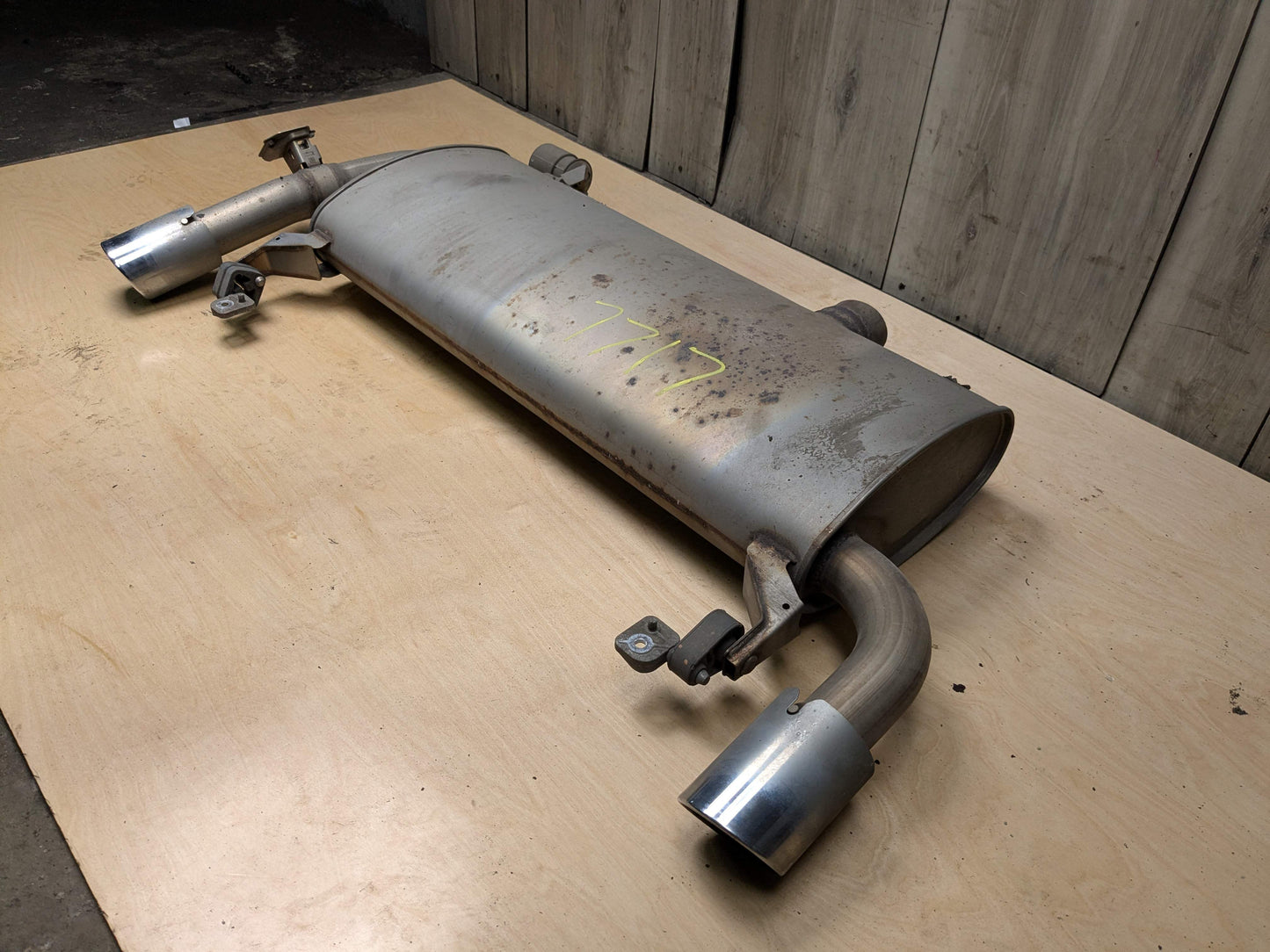 18-21 OEM BMW G01 X3 30i 30iX Engine B46 Rear Muffler Exhaust System w/ Tips