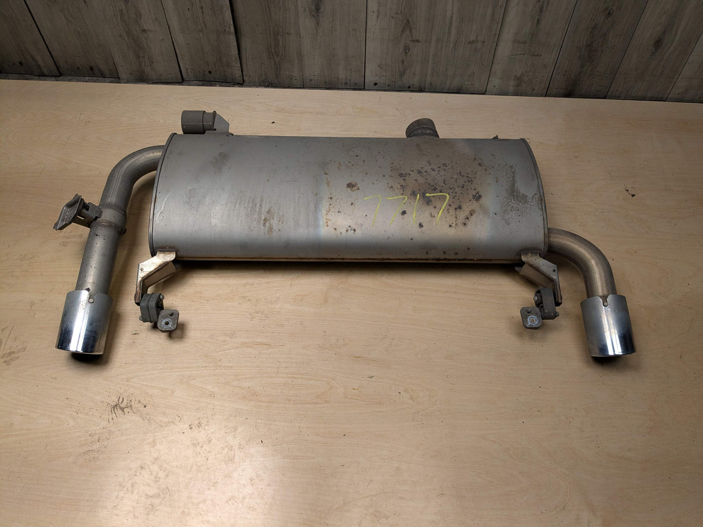 18-21 OEM BMW G01 X3 30i 30iX Engine B46 Rear Muffler Exhaust System w/ Tips