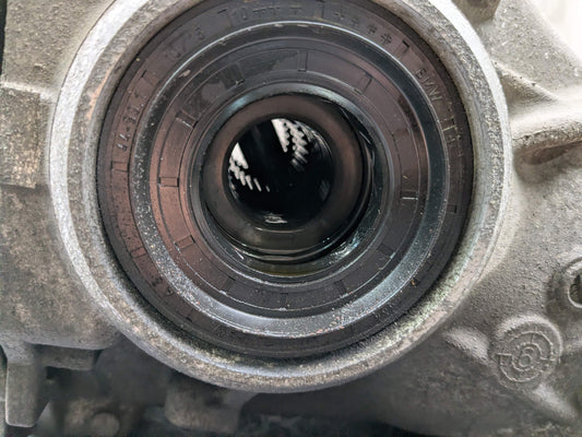 18-24 OEM BMW G01 G02 X3 X4 B46 B58 Rear Differential Axle Gearbox Carrier 3.38