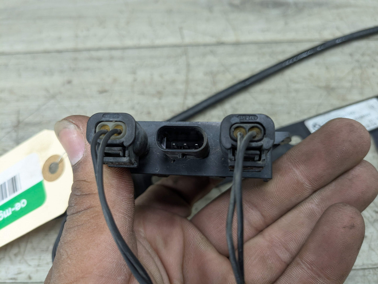 OEM BMW G30 G12 F90 M5 F48 X1 G01 X3 Control Unit Smart Opener Module w/ Sensor