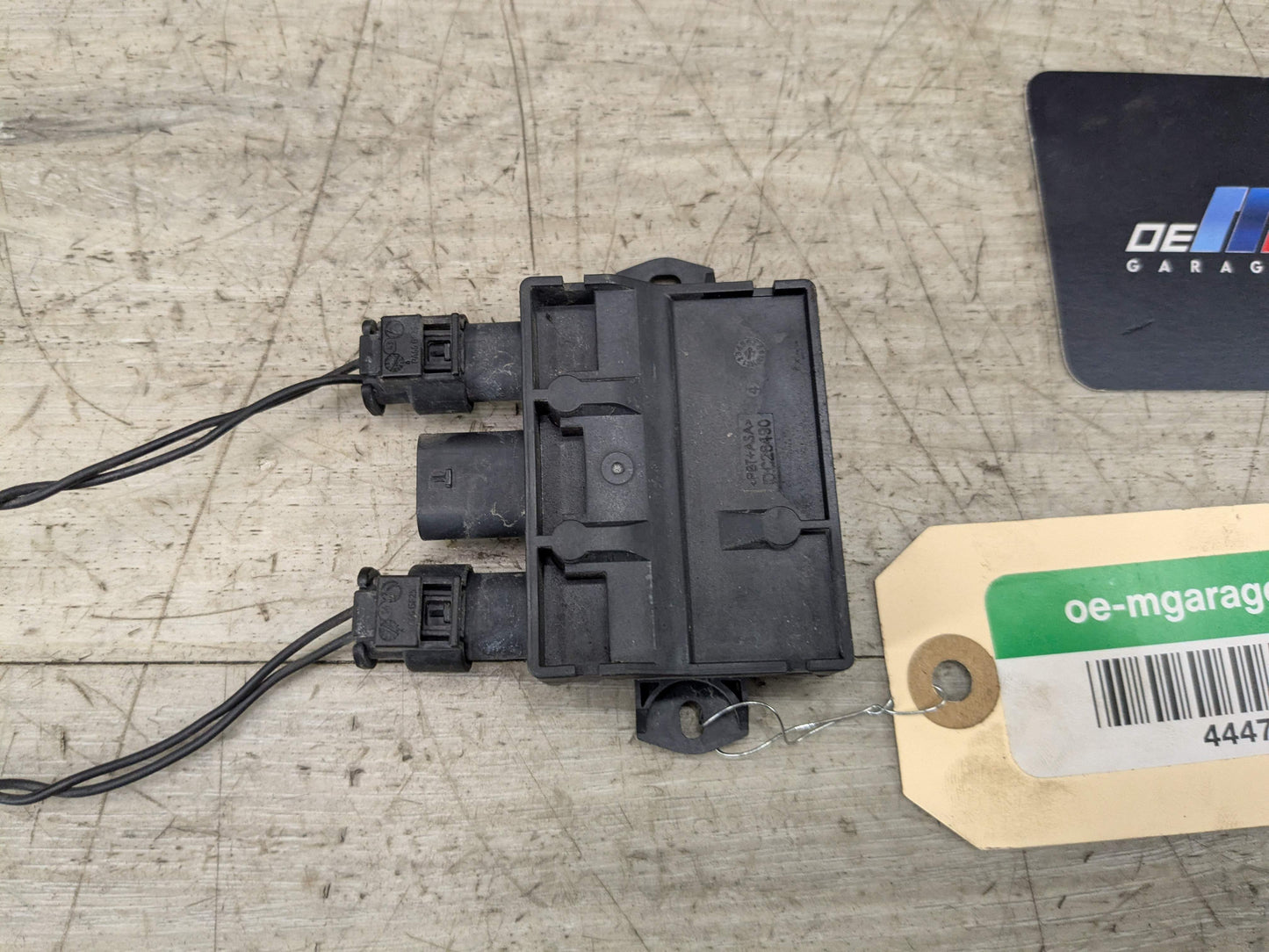 OEM BMW G30 G12 F90 M5 F48 X1 G01 X3 Control Unit Smart Opener Module w/ Sensor