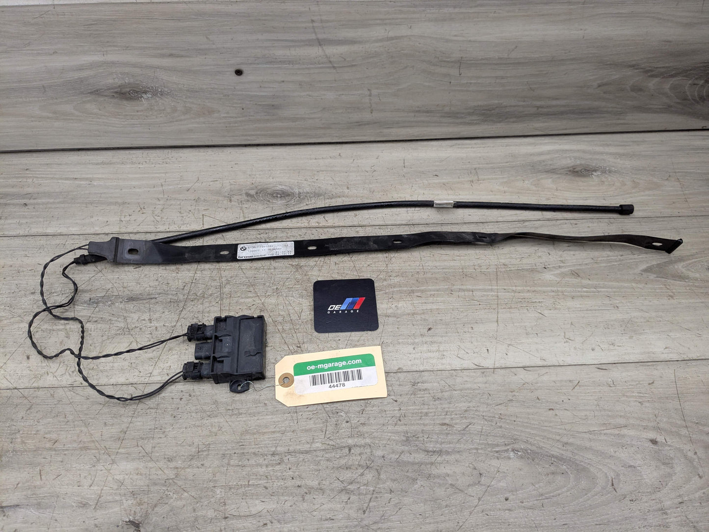 OEM BMW G30 G12 F90 M5 F48 X1 G01 X3 Control Unit Smart Opener Module w/ Sensor