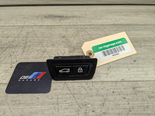 OEM BMW F02 F10 F15 F48 F90 G01 G20 G30 G80 X3 Rear Trunk Lid Center Lock Switch