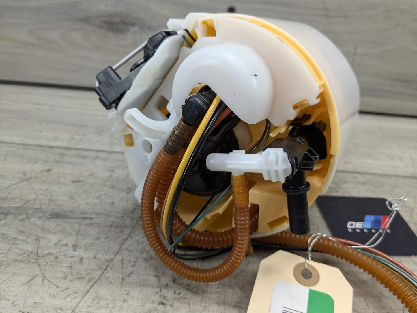 18-24 OEM BMW G01 G02 X3 X4 30i 30iX M40iX B46 B58 Sending Gas Tank Fuel Pump