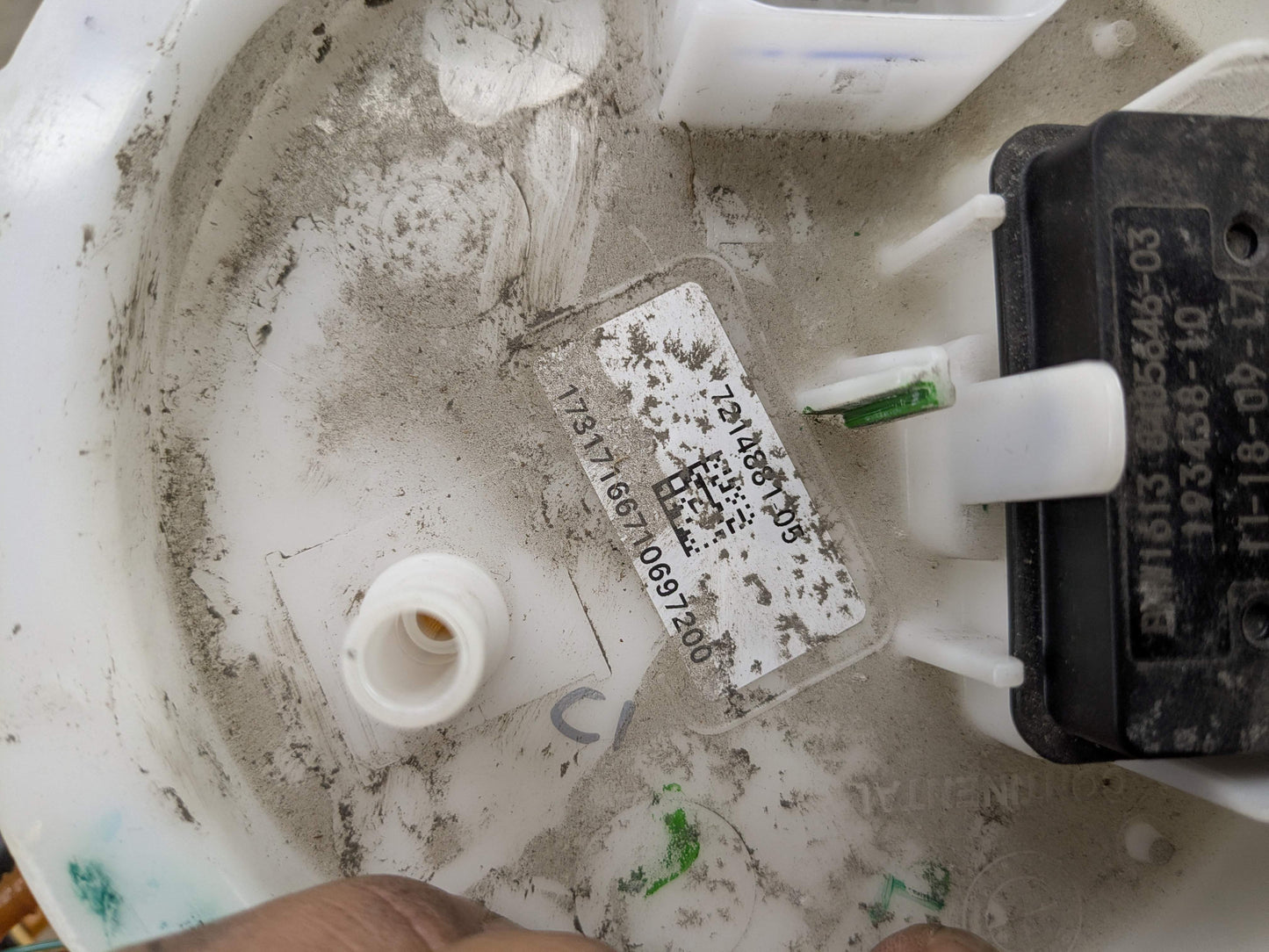 18-24 OEM BMW G01 G02 X3 X4 30i 30iX M40iX B46 B58 Sending Gas Tank Fuel Pump