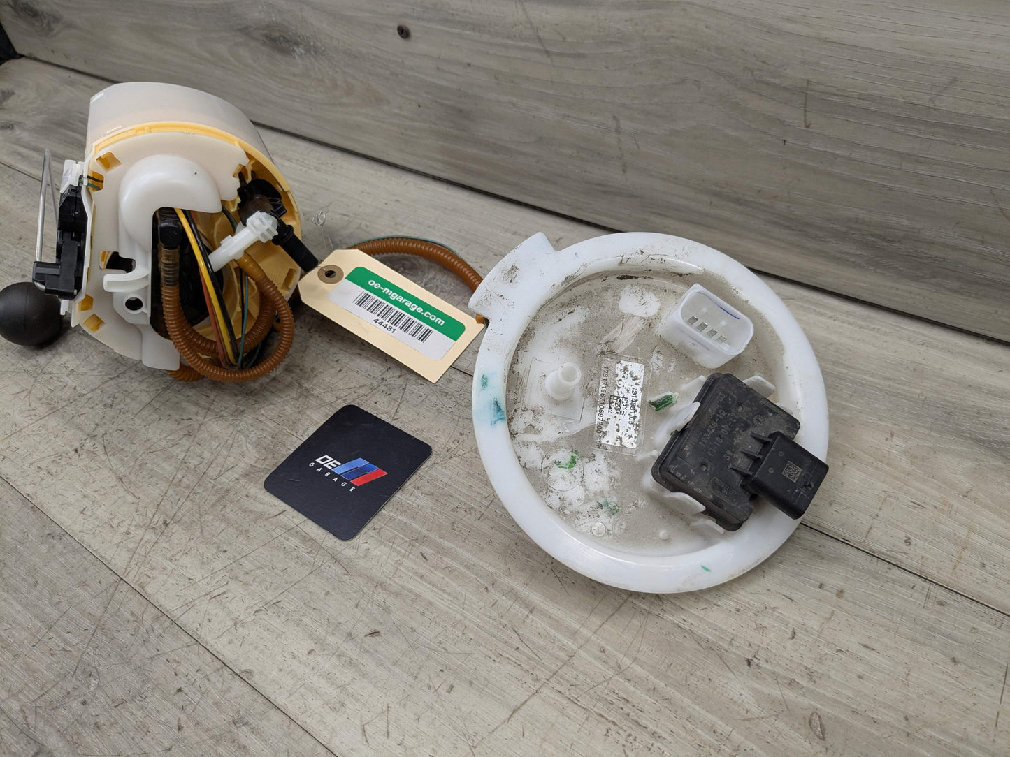 18-24 OEM BMW G01 G02 X3 X4 30i 30iX M40iX B46 B58 Sending Gas Tank Fuel Pump