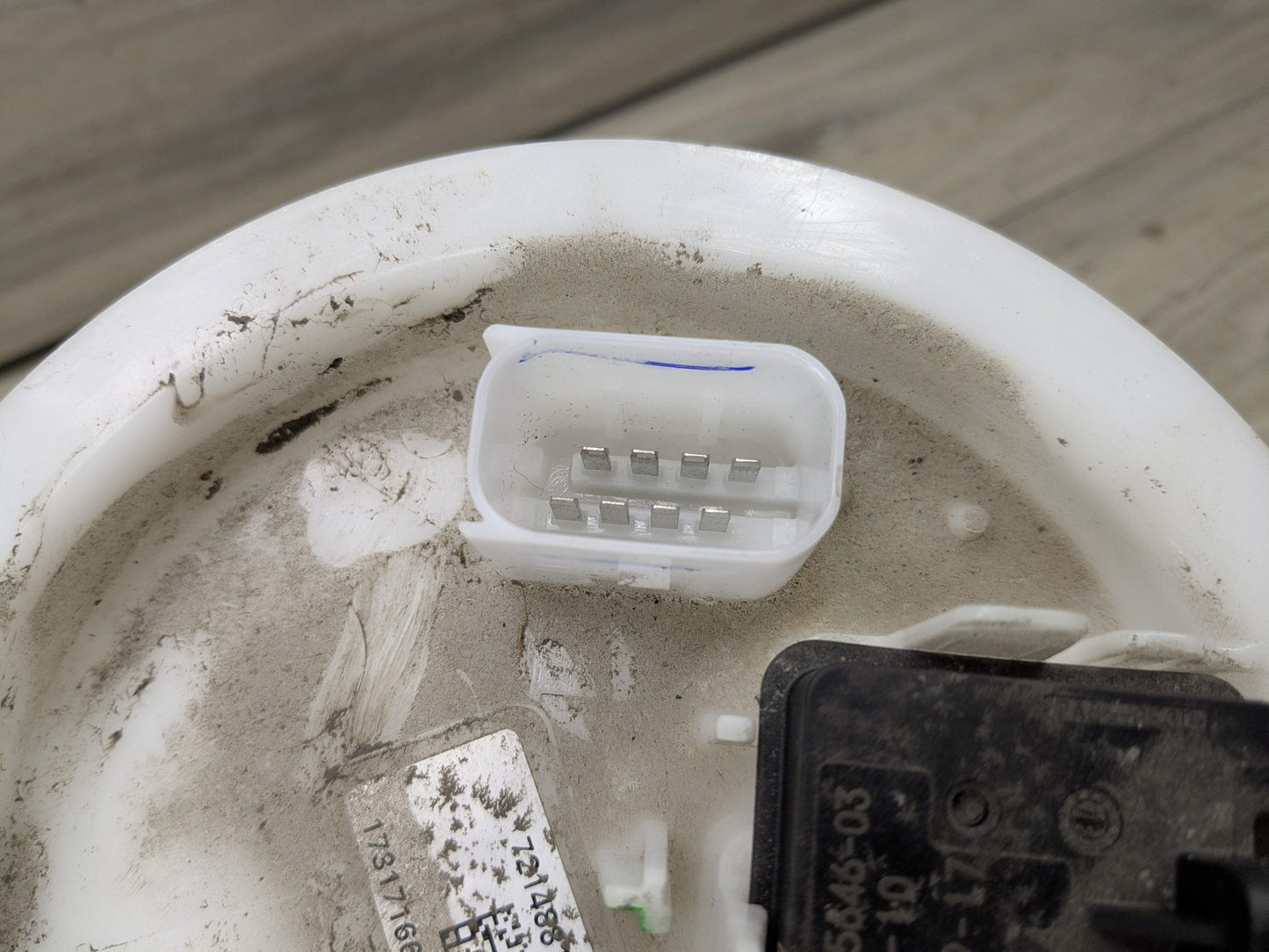 18-24 OEM BMW G01 G02 X3 X4 30i 30iX M40iX B46 B58 Sending Gas Tank Fuel Pump