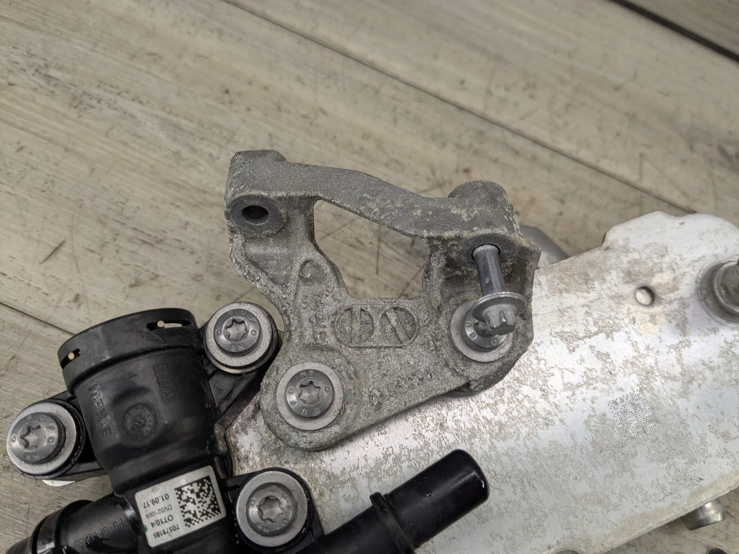 16-20 OEM BMW F30 B48 G01 G30 B46 Auto Transmission Oil Cooler Heat Exchanger