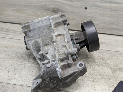 OEM BMW F22 F23 F30 G01 G02 230 330 X3 Engine B46 B48 Coolant Pump With Support