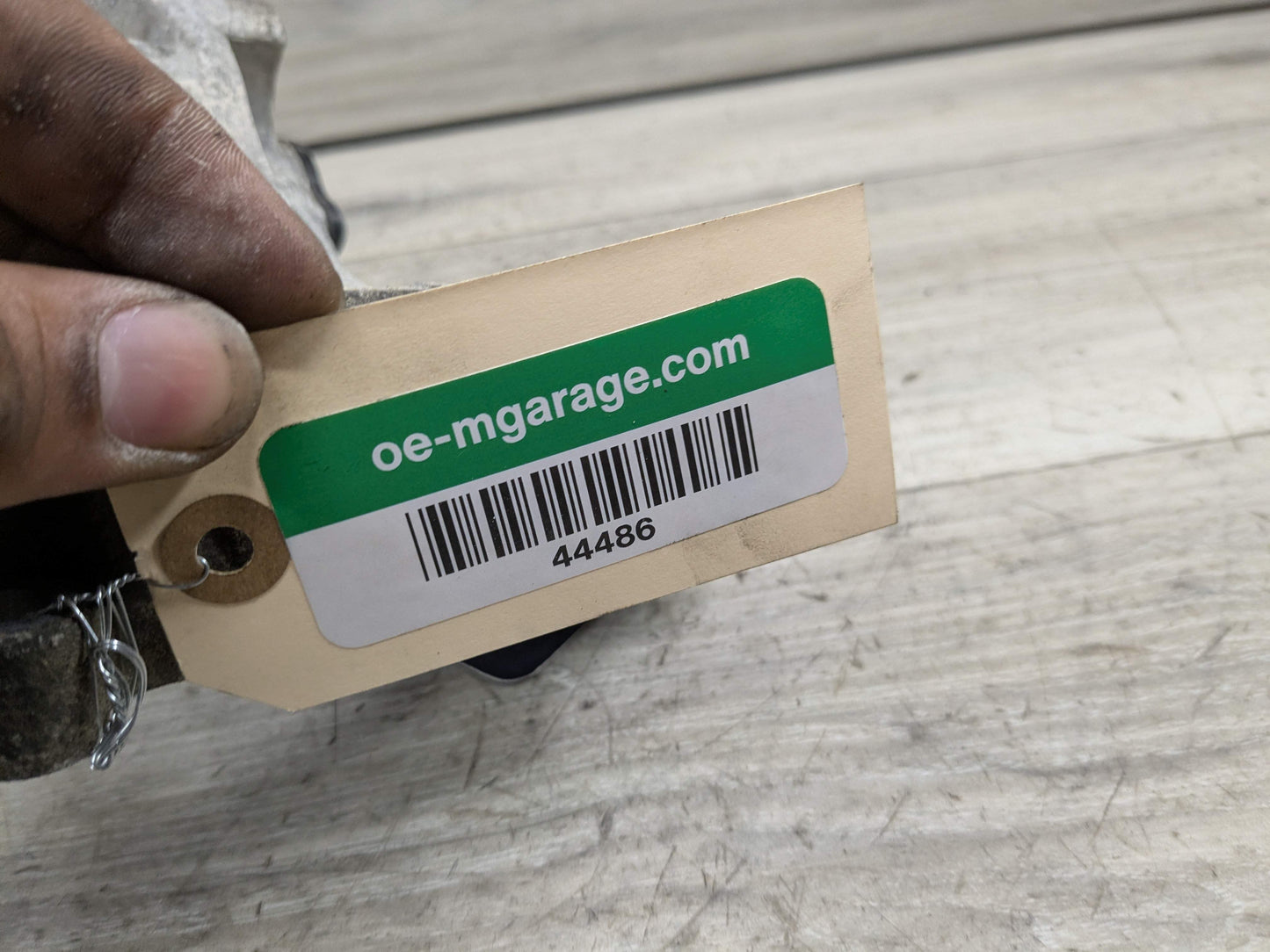 OEM BMW F22 F23 F30 G01 G02 230 330 X3 Engine B46 B48 Coolant Pump With Support