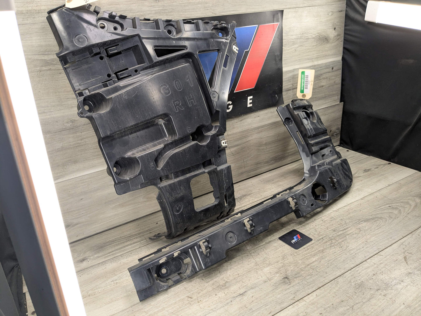 18-21 BMW G01 F97 X3 Rear Bumper Right Passenger Side Brackets Mounts Supports