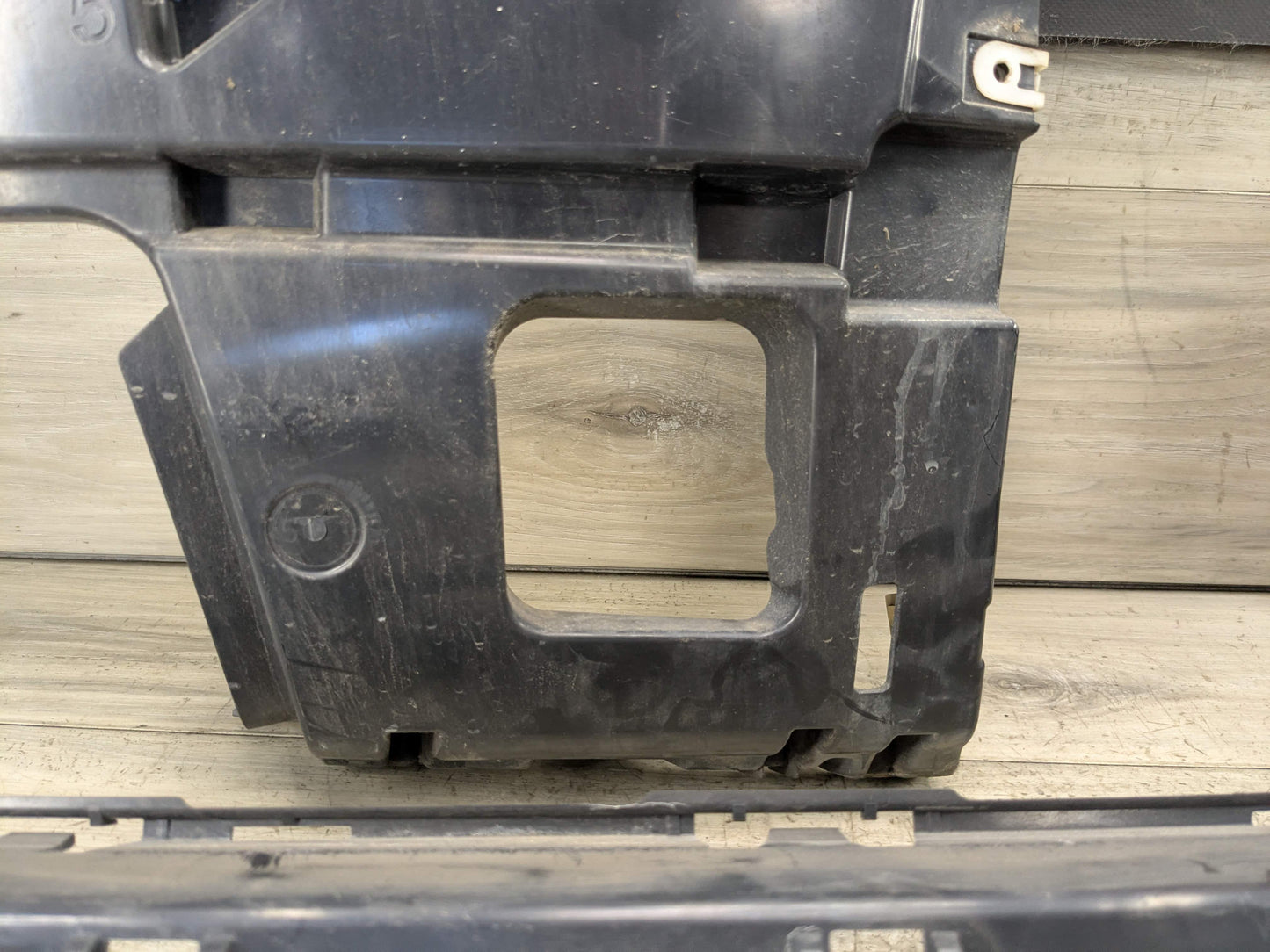 18-21 BMW G01 F97 X3 Rear Bumper Right Passenger Side Brackets Mounts Supports