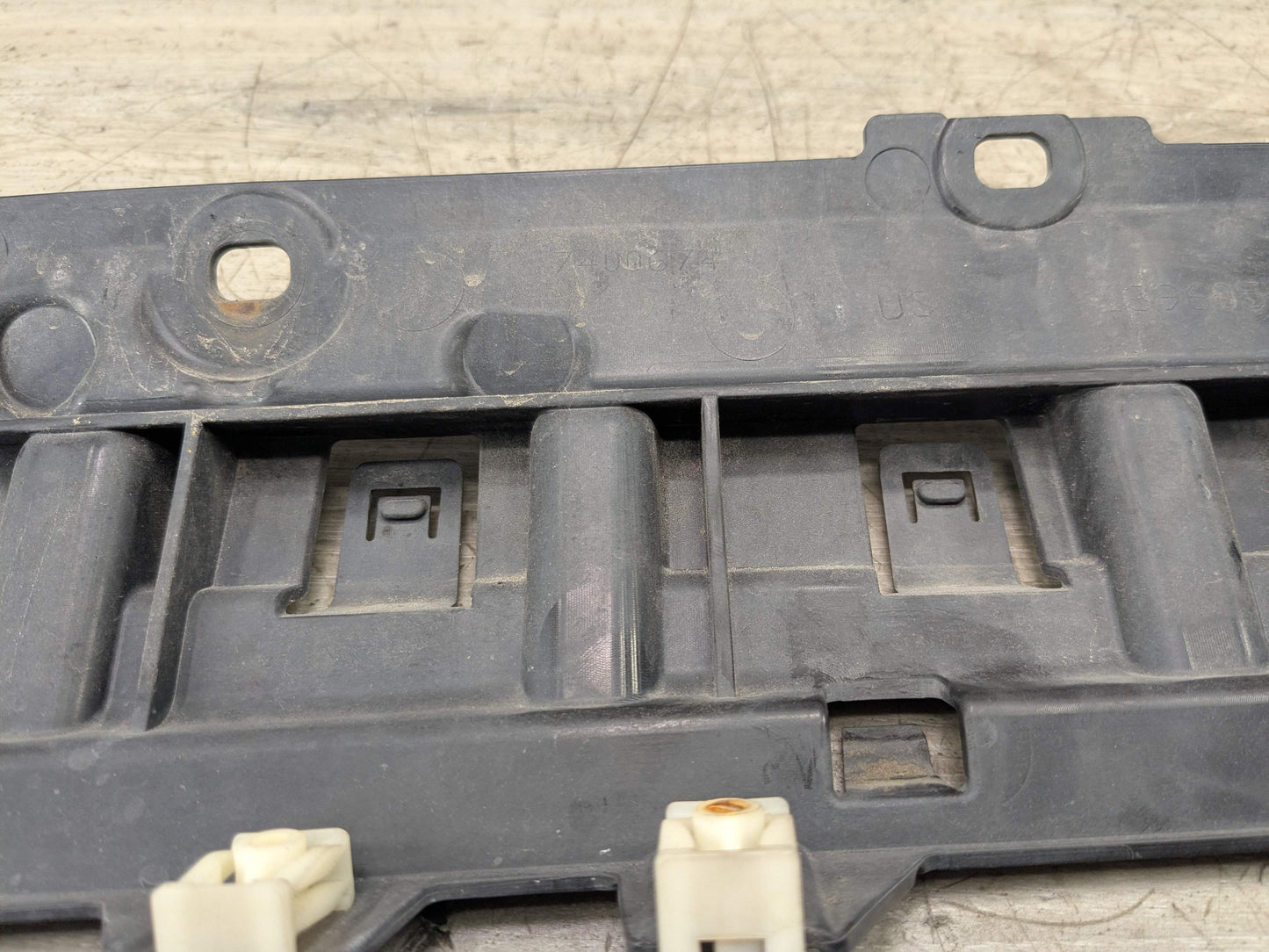 18-21 OEM BMW G01 F97 X3 REAR Center Lower Reinforcement Bumper Bracket Support