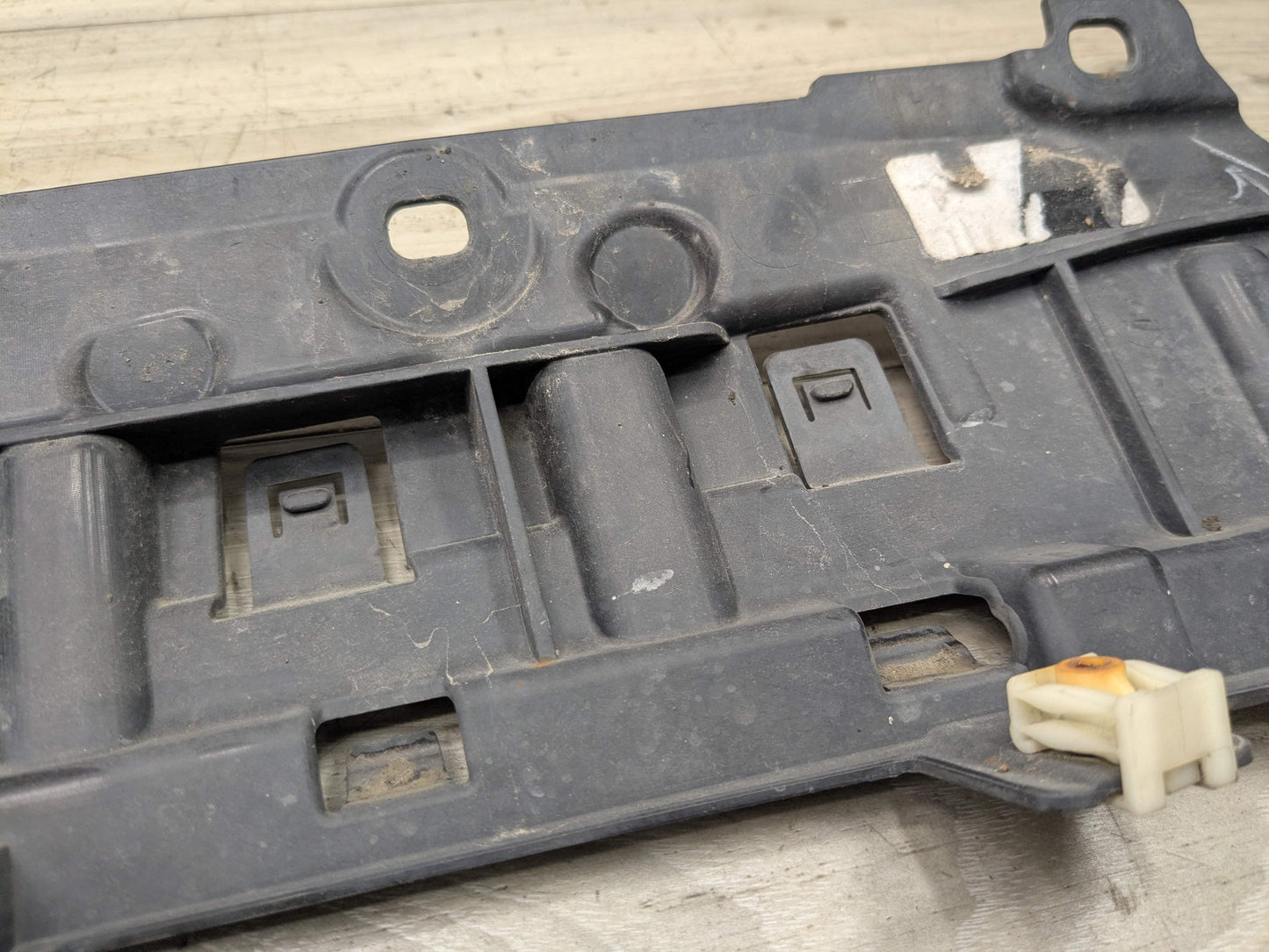 18-21 OEM BMW G01 F97 X3 REAR Center Lower Reinforcement Bumper Bracket Support