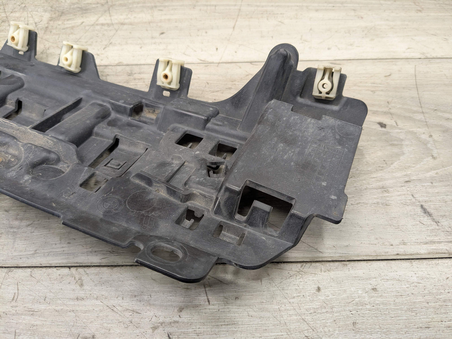 18-21 OEM BMW G01 F97 X3 REAR Center Lower Reinforcement Bumper Bracket Support