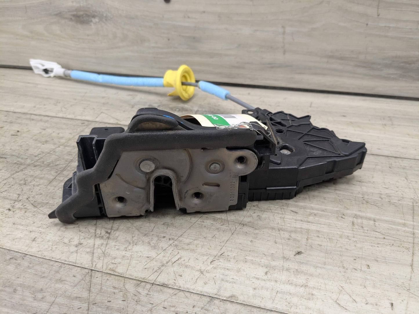 OEM BMW F44 G20 G22 G23 G80 G82 FRONT RIGHT PASSENGER Door Lock Latch Actuator