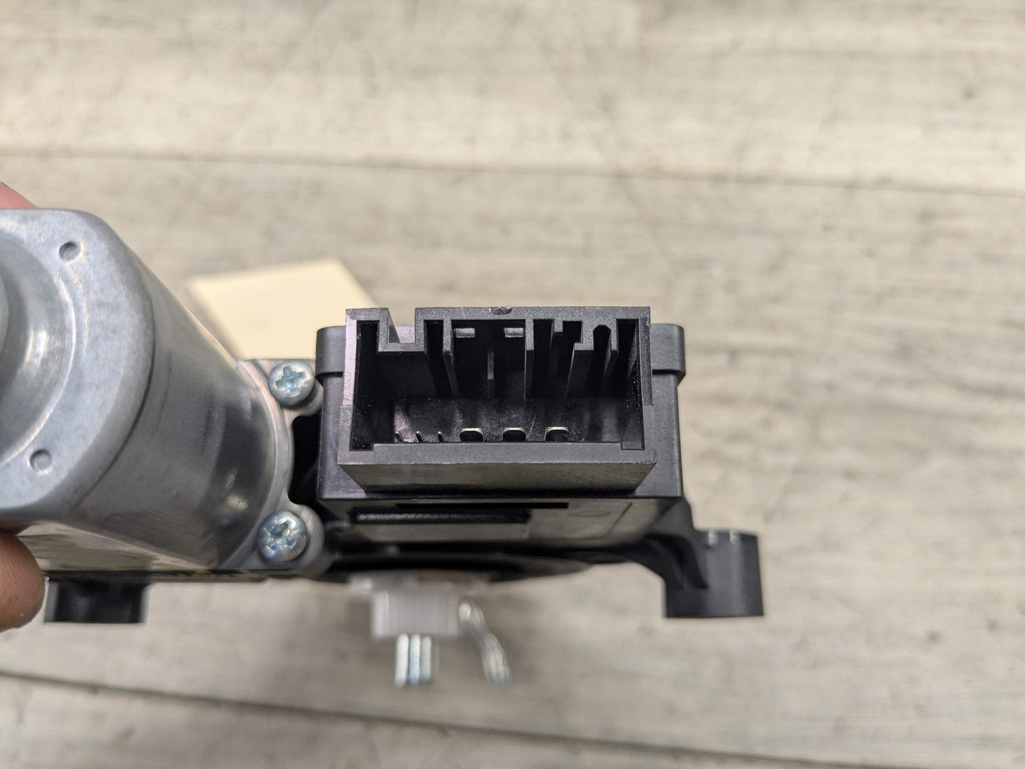 OEM BMW G20 G80 330 M340 REAR Right Passenger Side Door Window Regulator Motor