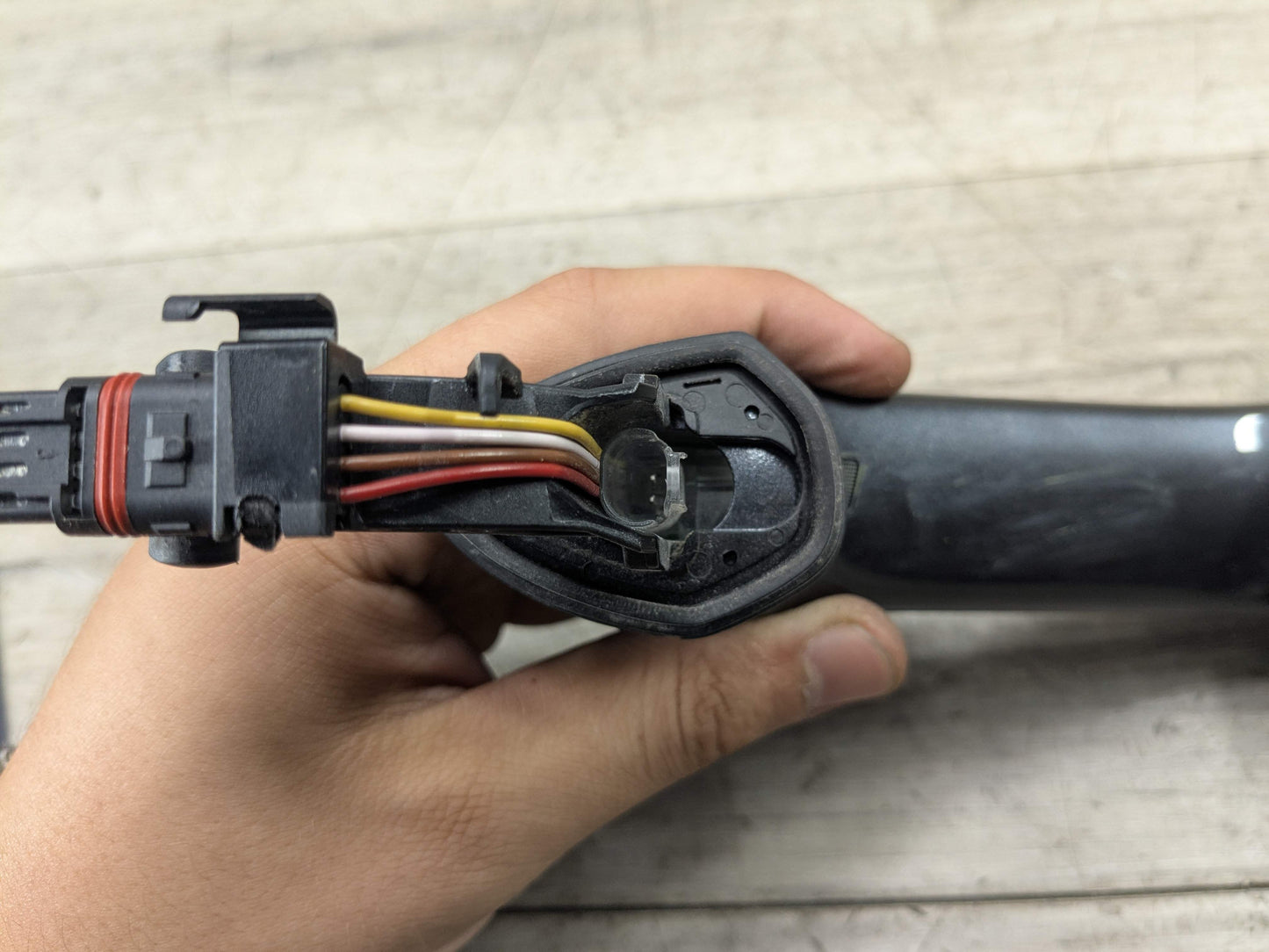 OEM BMW G20 330 M340 G30 530 540 M550 Front Left Driver Door Handle COMFORT Gray