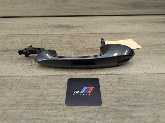 OEM BMW G20 330 M340 G30 530 540 M550 Front Left Driver Door Handle COMFORT Gray