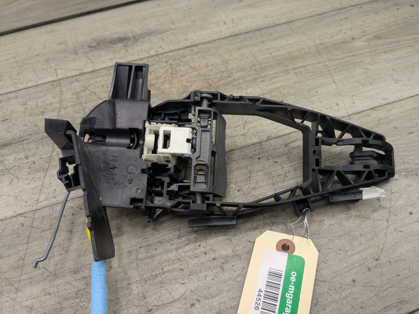 19-25 OEM BMW G20 G80 330 M340 M3 Front Left Driver Door Handle Bracket Support