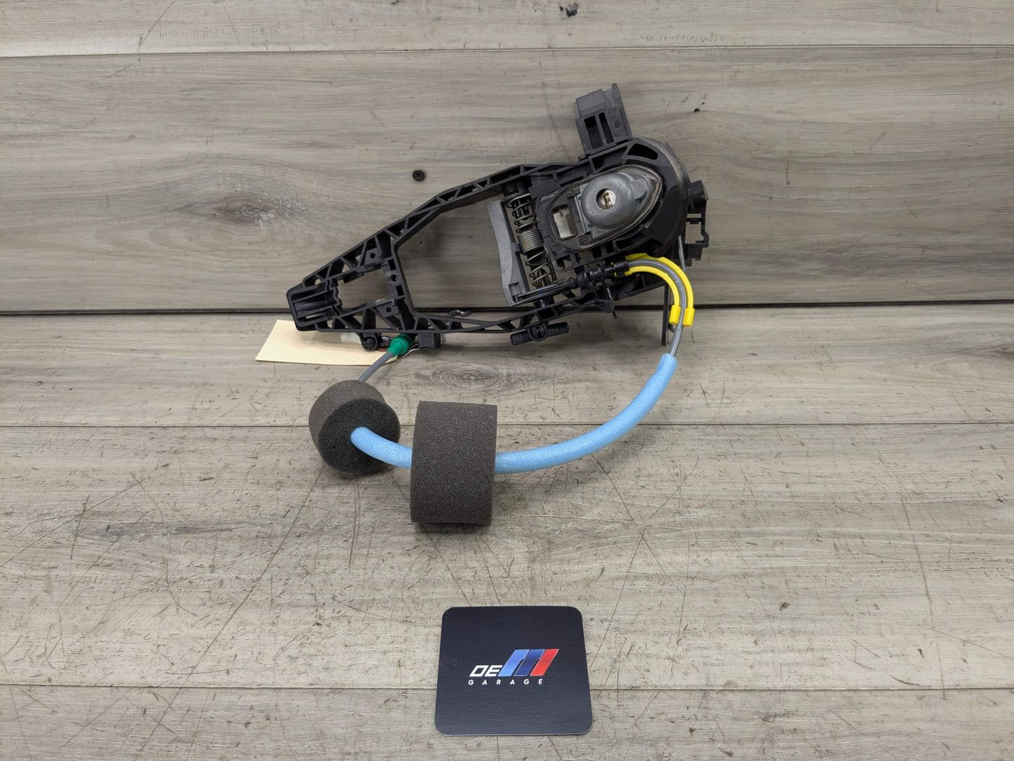 19-25 OEM BMW G20 G80 330 M340 M3 Front Left Driver Door Handle Bracket Support