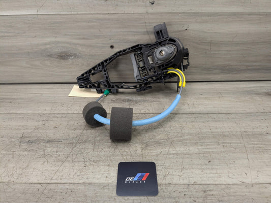 19-25 OEM BMW G20 G80 330 M340 M3 Front Left Driver Door Handle Bracket Support