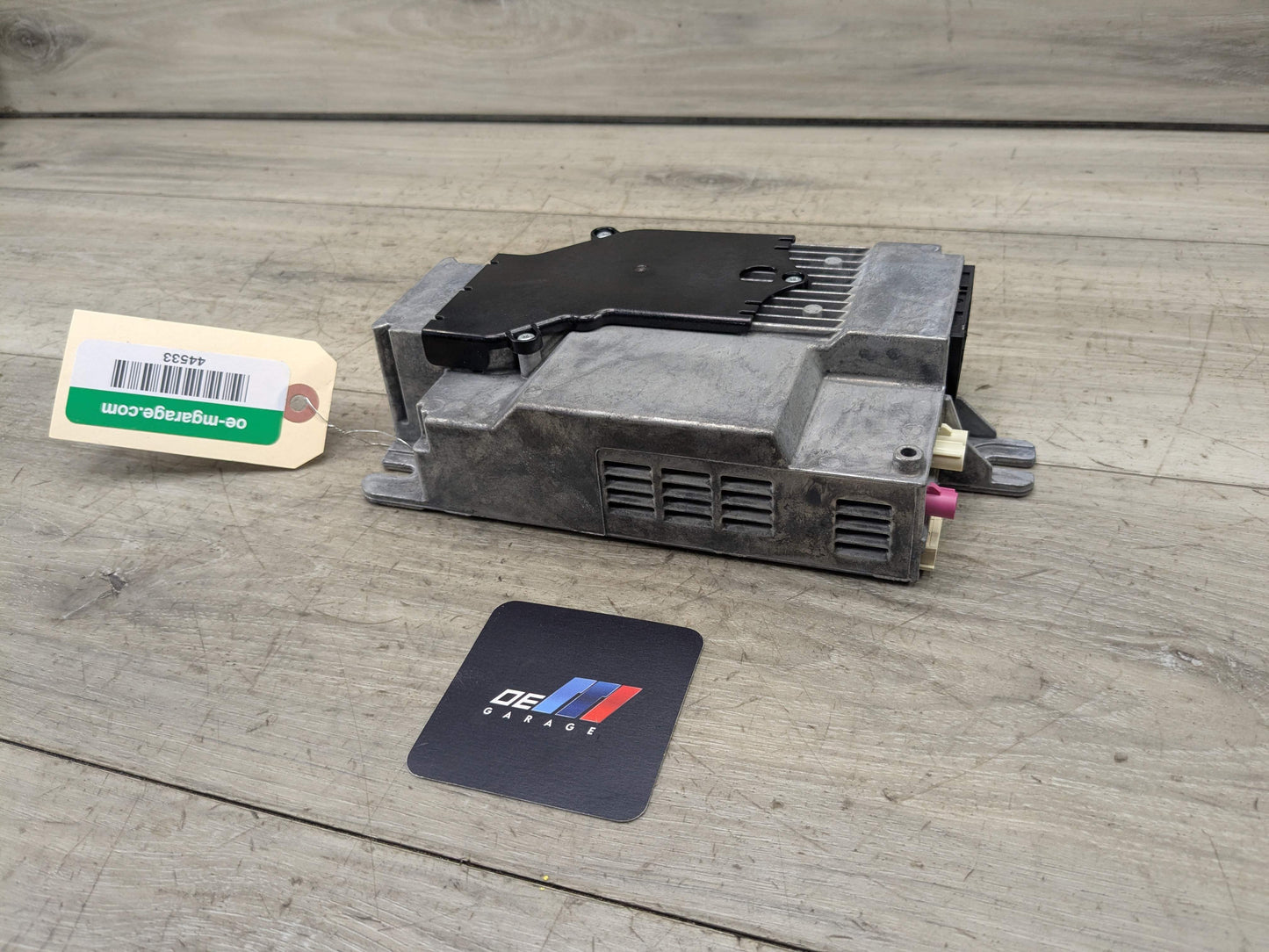 OEM BMW F97 G01 G05 G20 G30 Radio Audio Amplifier Control Module SDARS